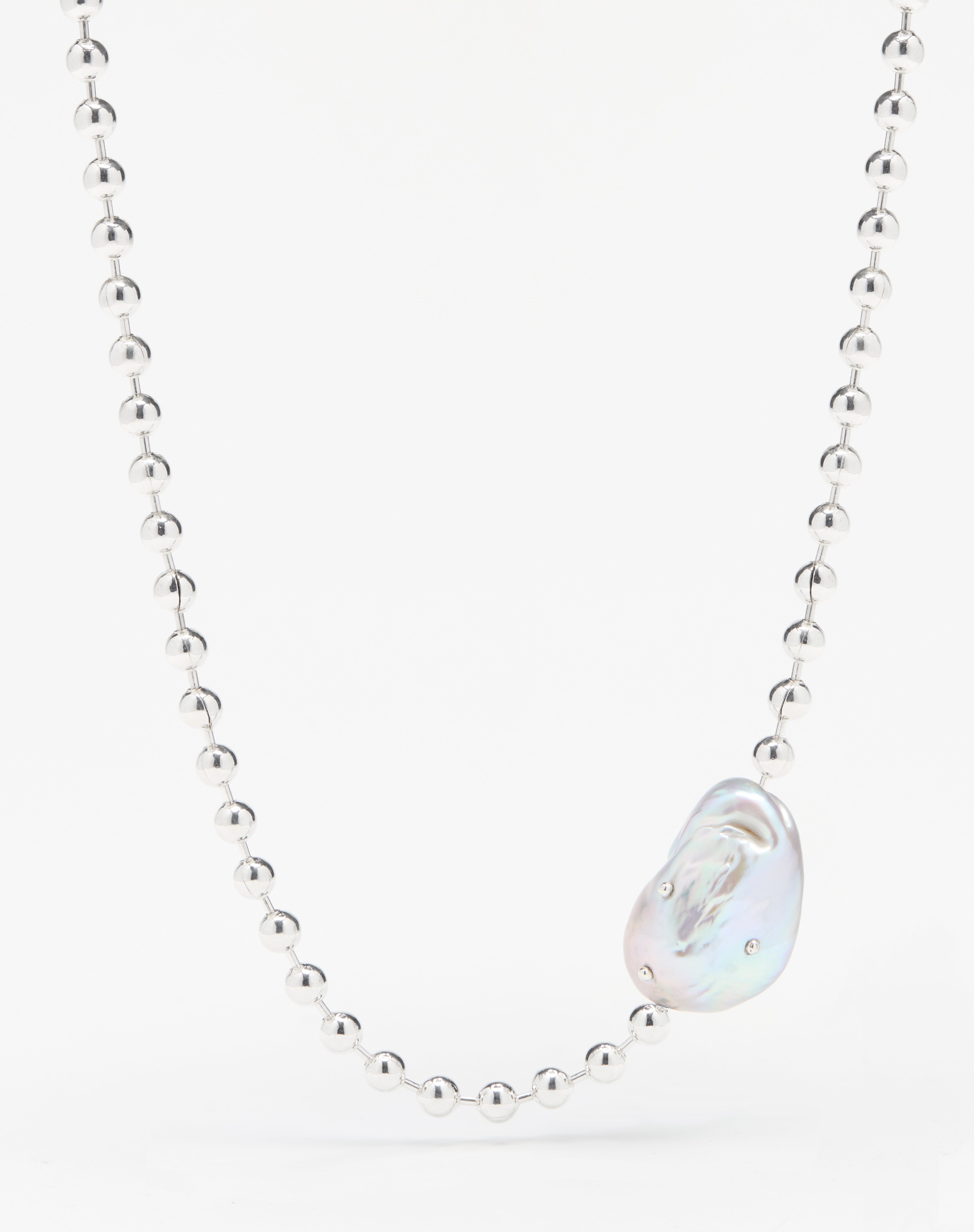 韓国人気 [NIRO] ONE DICE PEARL NECKLACE #67 White Pearl Necklace With Gold Pendants | NiKi - Enhypen