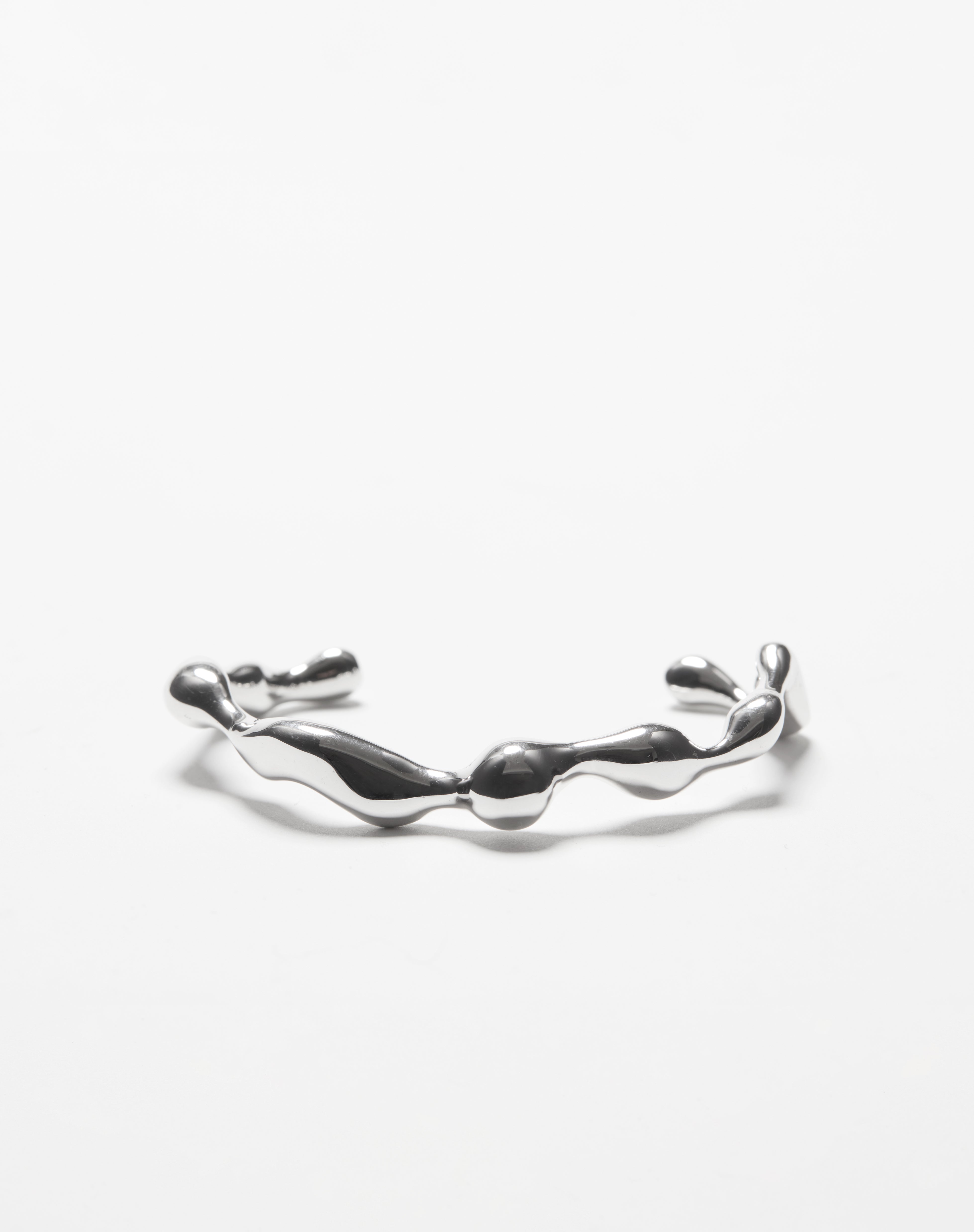 HYDROBRACELET2.jpg