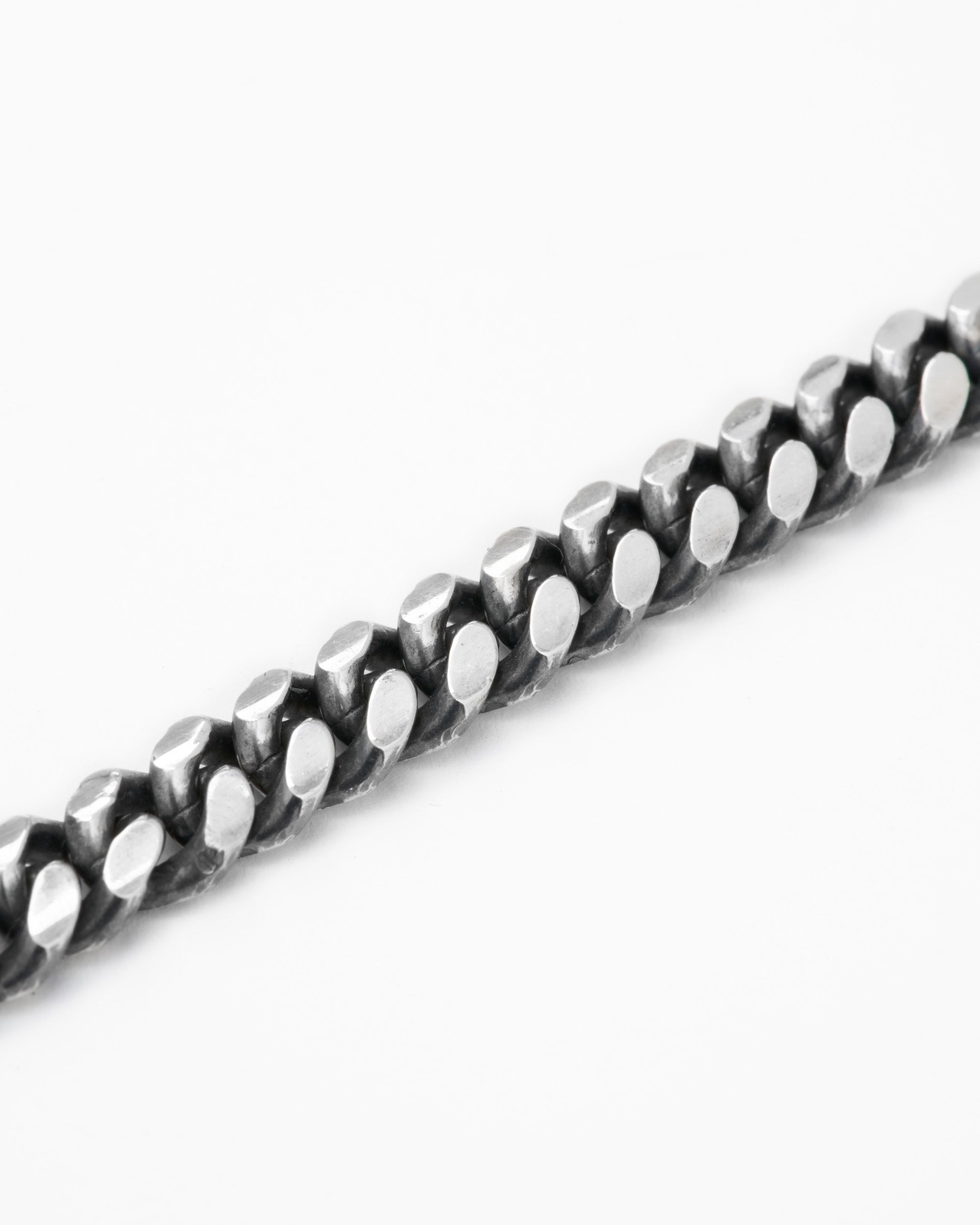 MALOUTbracelet2_8ca56d2b-22c4-47a7-9bab-d3ca737ce0cb.jpg
