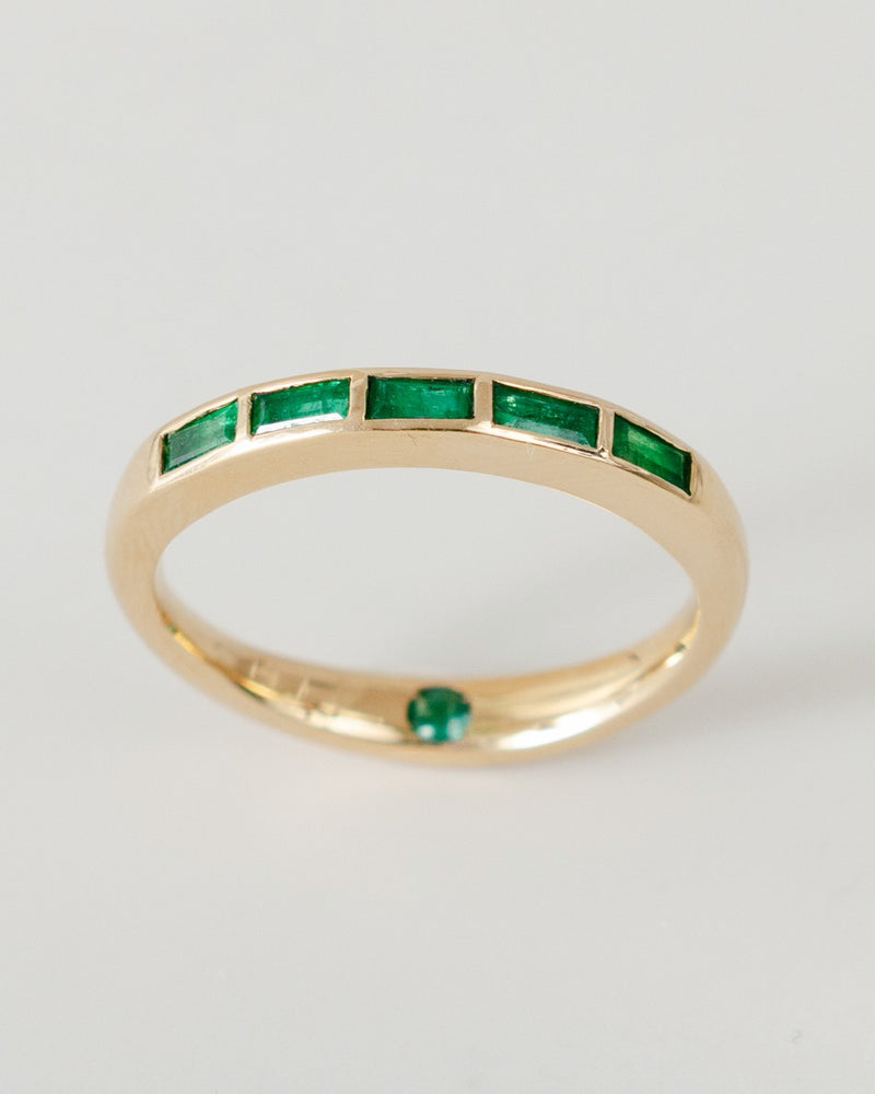 ROW RING